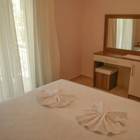 فيلة Terrace Life Palm Villas *