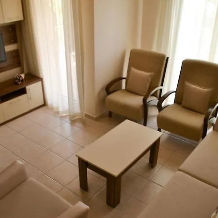 فيلة Terrace Life Palm Villas *